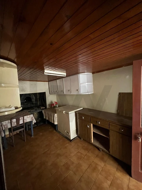 Moradia T5 para Venda em Arco da Calheta