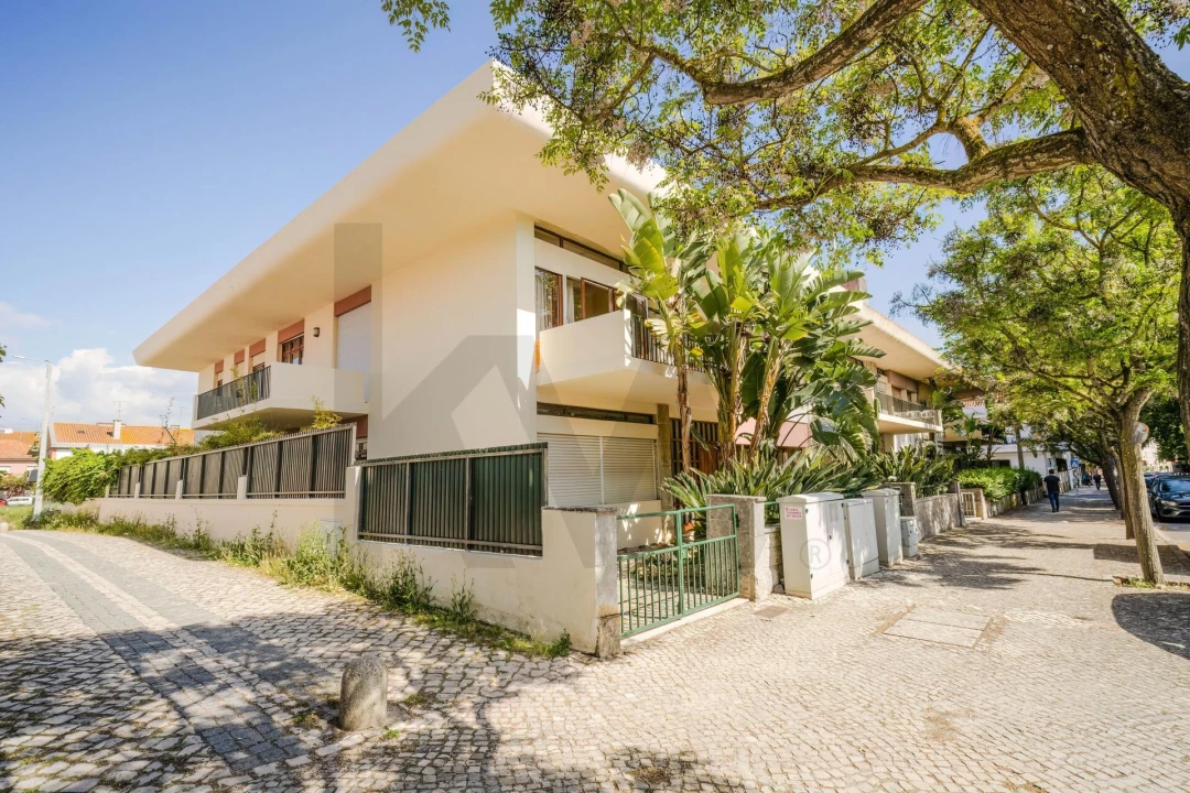 Moradia T5 para Venda em Montijo e Afonsoeiro Foto 1