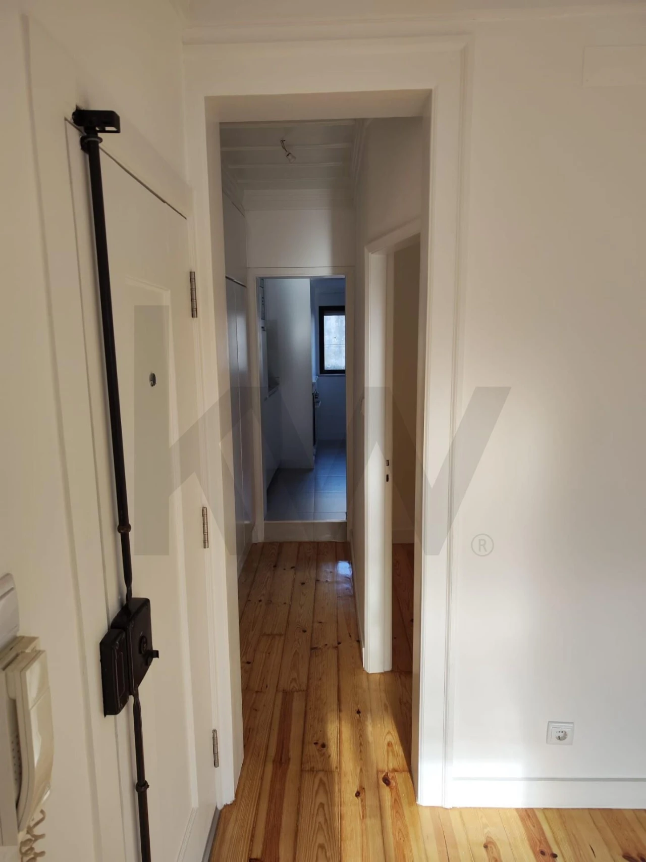 Apartamento T1 para Arrendamento em Santa Maria Maior Foto 11