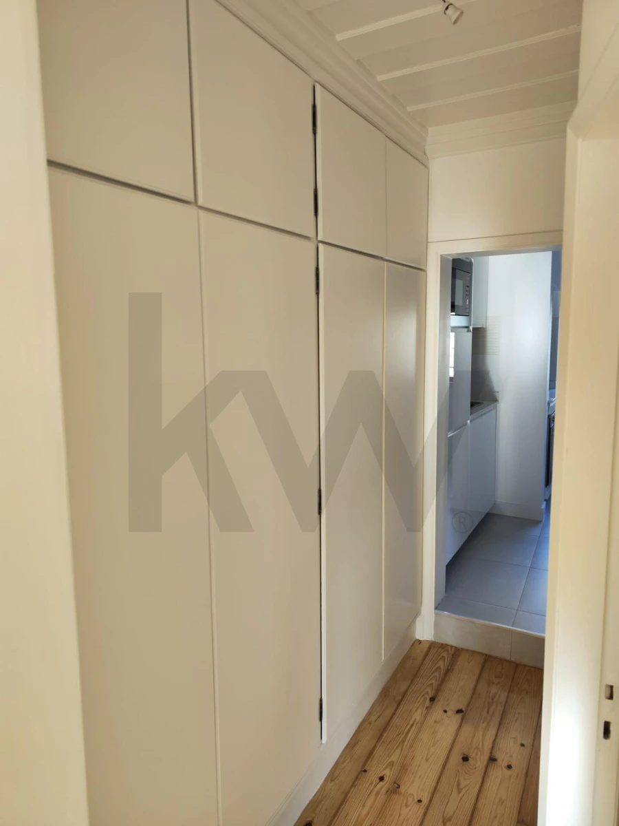 Apartamento T1 para Arrendamento em Santa Maria Maior Foto 9