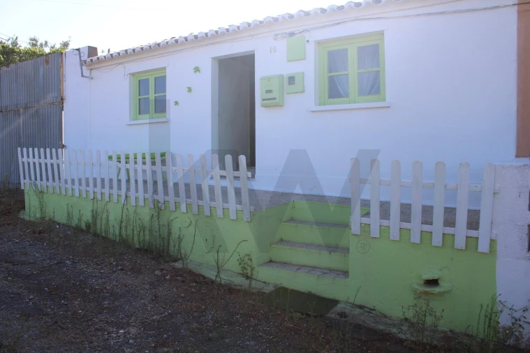 Moradia T3 para Venda em Garvão e Santa Luzia Foto 2