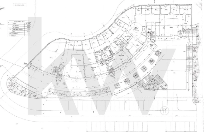 Loja para Arrendamento em Barcarena Foto 23