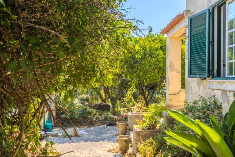 Moradia T5 para Venda em Rio de Mouro Foto 18