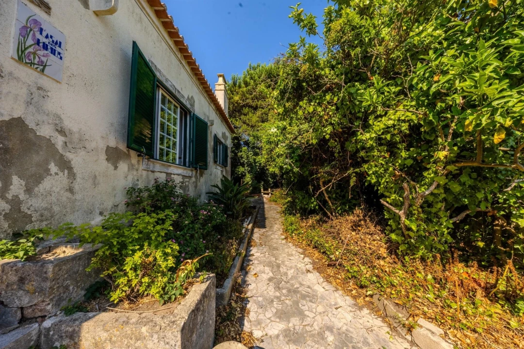 Moradia T5 para Venda em Rio de Mouro Foto 14