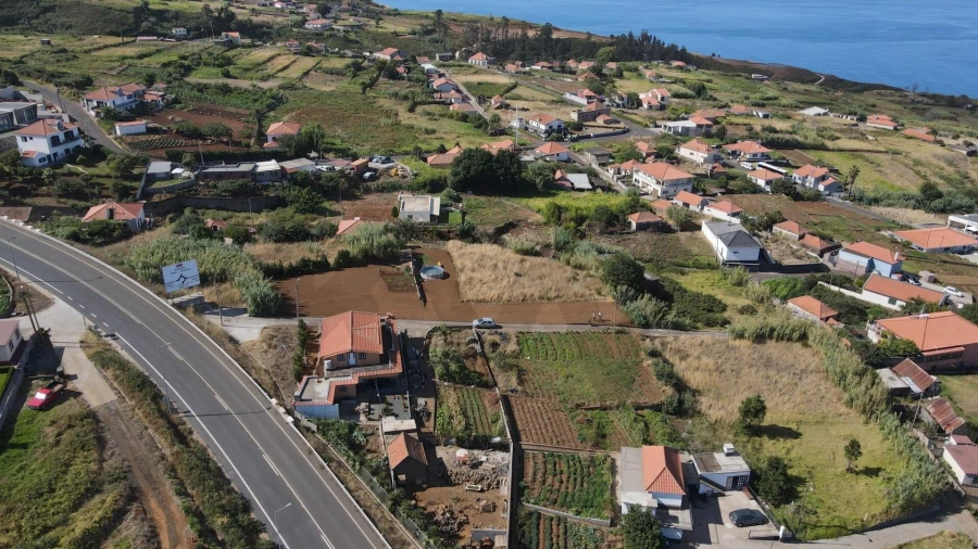 Terreno para Venda em Ponta do Pargo Foto 13