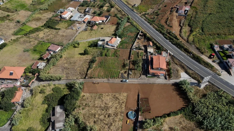 Terreno para Venda em Ponta do Pargo Foto 9