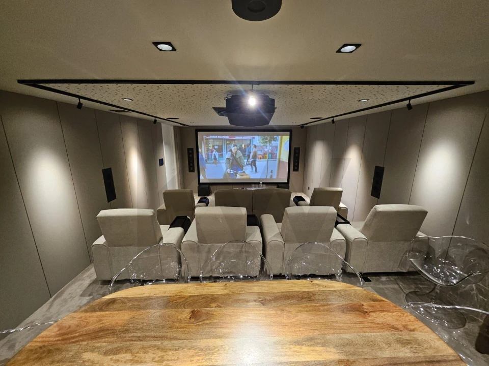 Moradia T6 para Venda em Quinta do Conde Foto 35