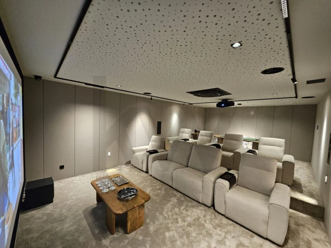 Moradia T6 para Venda em Quinta do Conde Foto 37