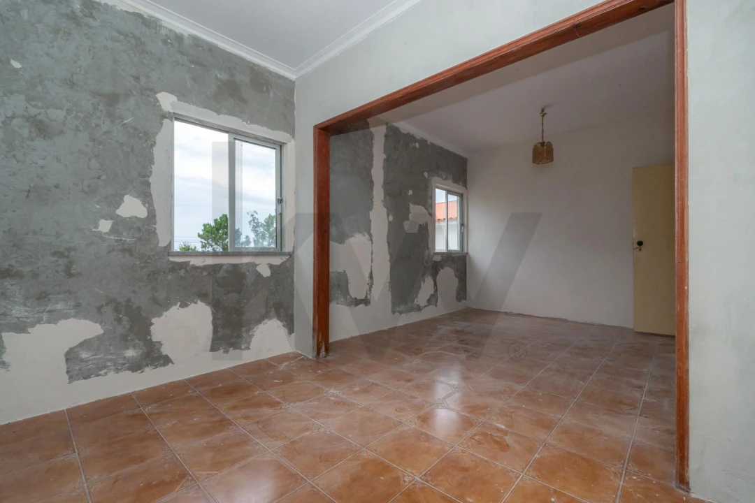 Moradia T5 para Venda em Antuzede e Vil de Matos Foto 6