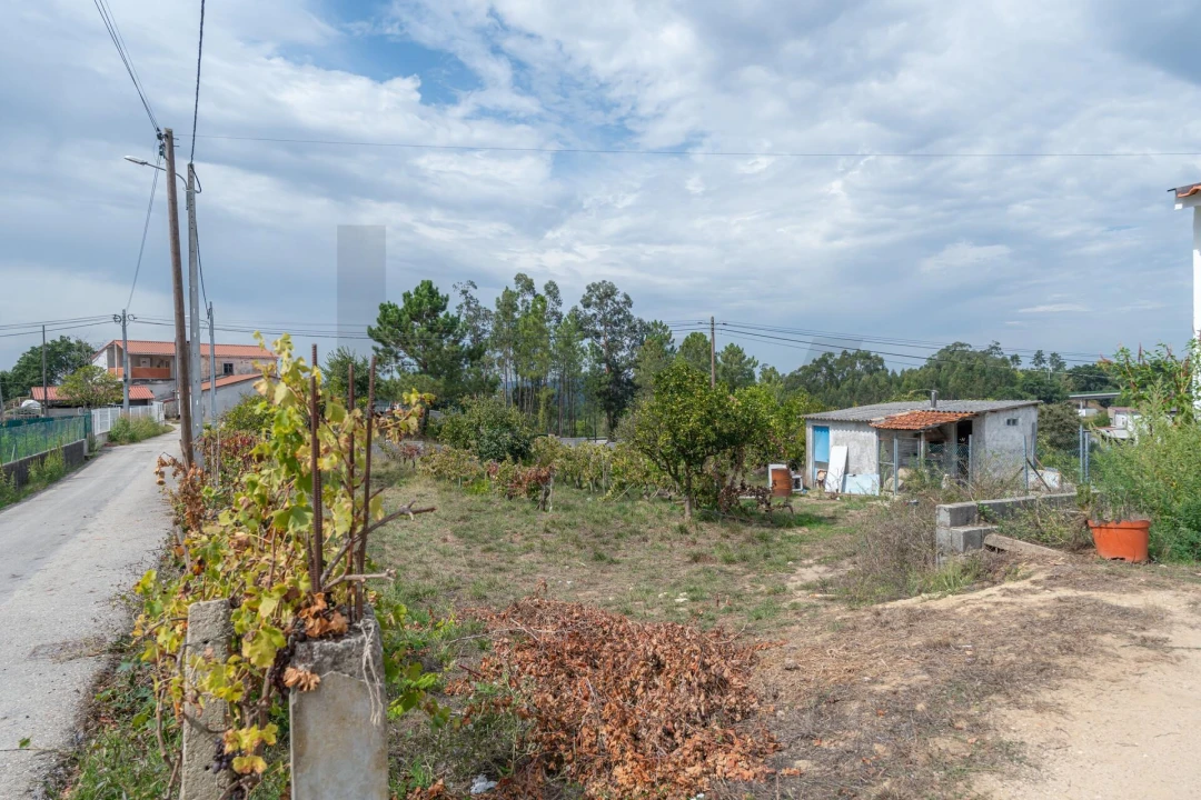 Moradia T5 para Venda em Antuzede e Vil de Matos Foto 25