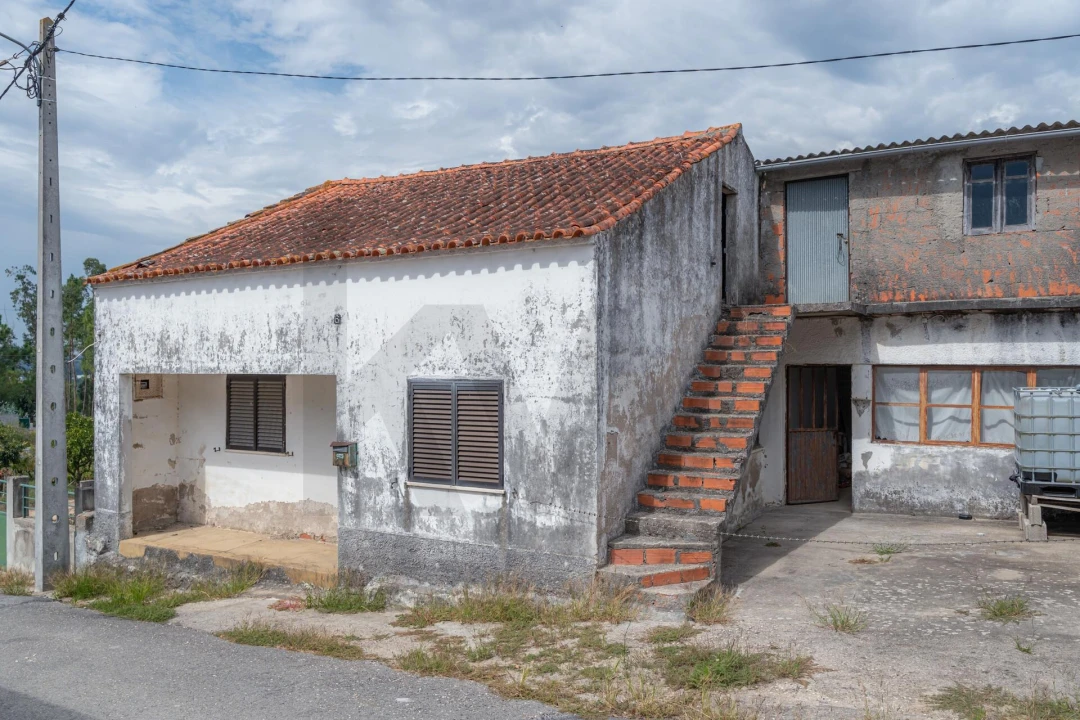 Moradia T5 para Venda em Antuzede e Vil de Matos Foto 17