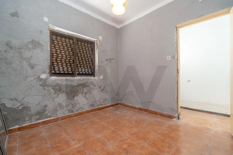 Moradia T5 para Venda em Antuzede e Vil de Matos Foto 13