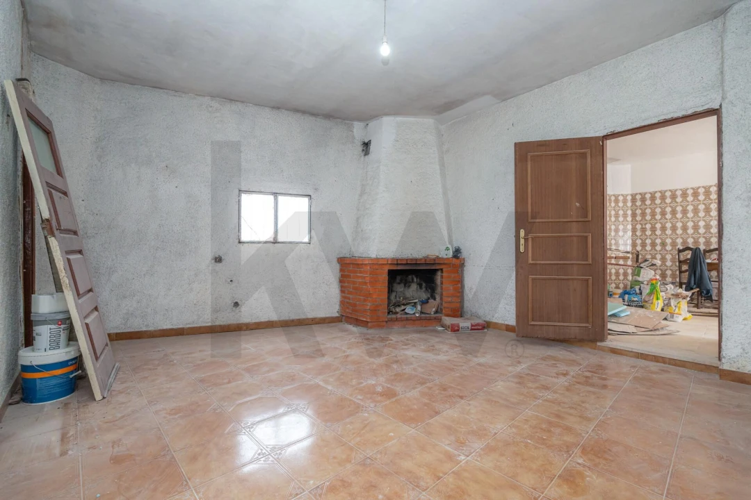 Moradia T5 para Venda em Antuzede e Vil de Matos Foto 12