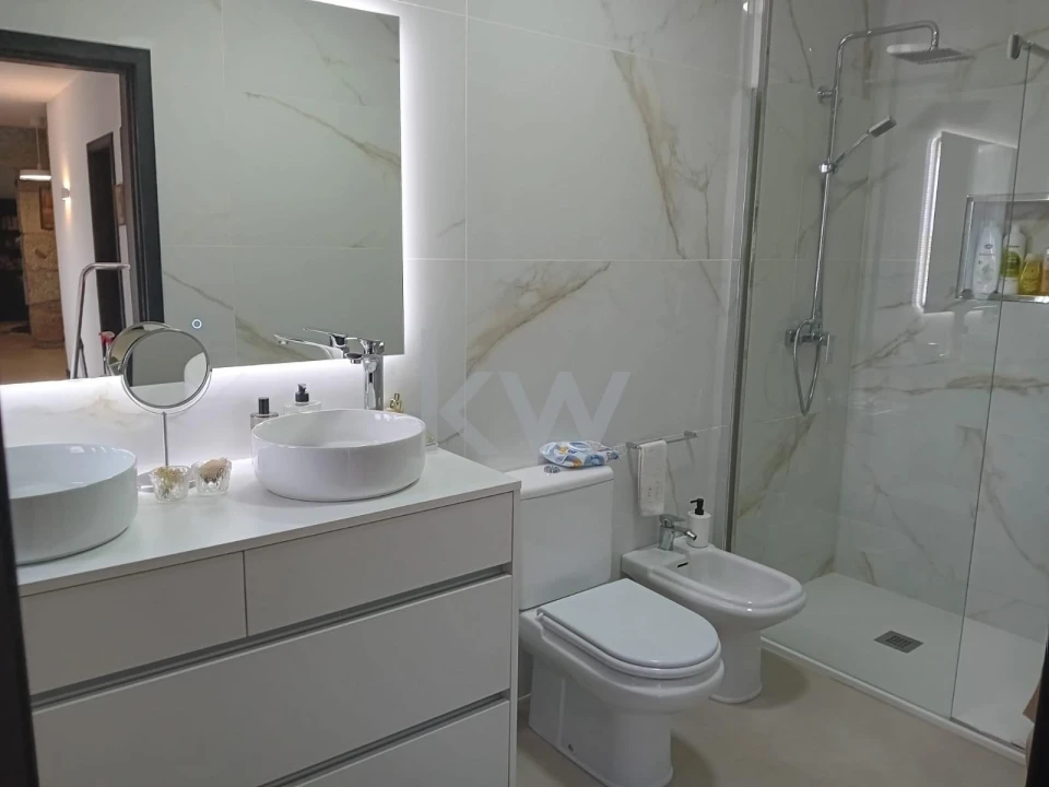 Moradia T4 para Venda em Paredes Foto 13