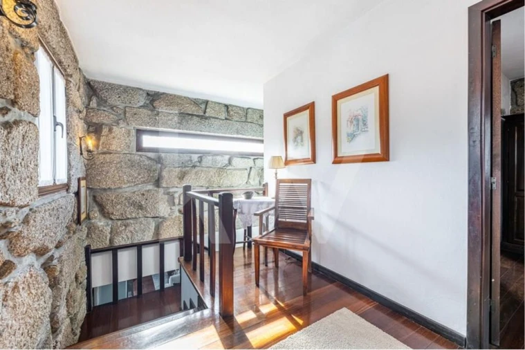 Moradia T4 para Venda em Paredes Foto 17