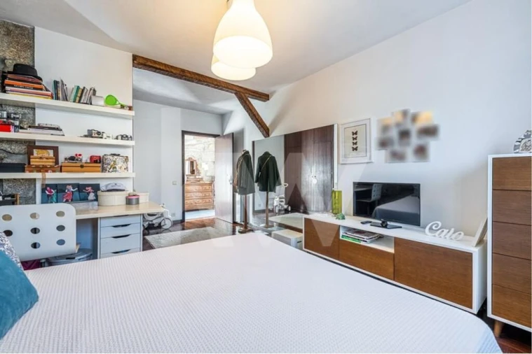 Moradia T4 para Venda em Paredes Foto 10