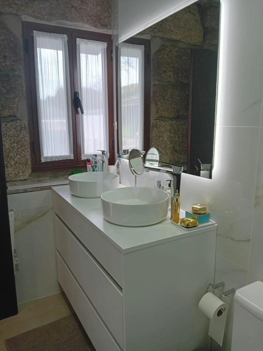 Moradia T4 para Venda em Paredes Foto 15