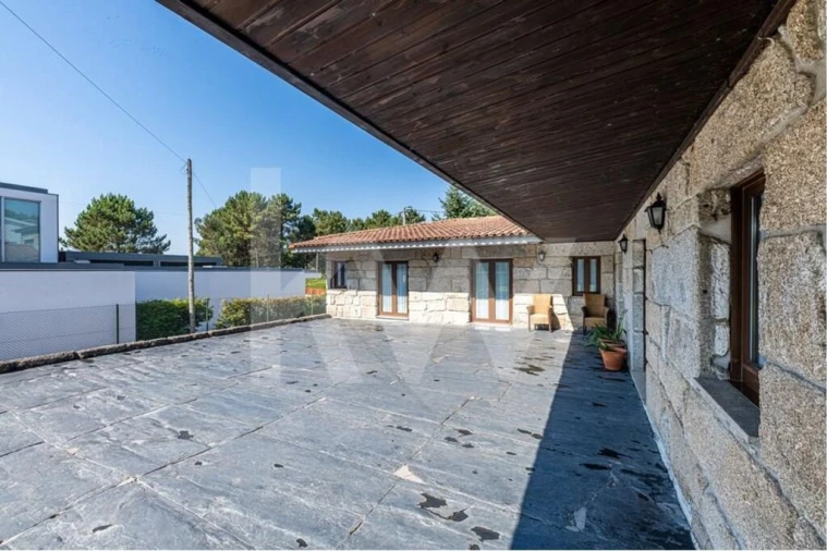 Moradia T4 para Venda em Paredes Foto 33