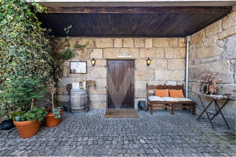 Moradia T4 para Venda em Paredes Foto 3