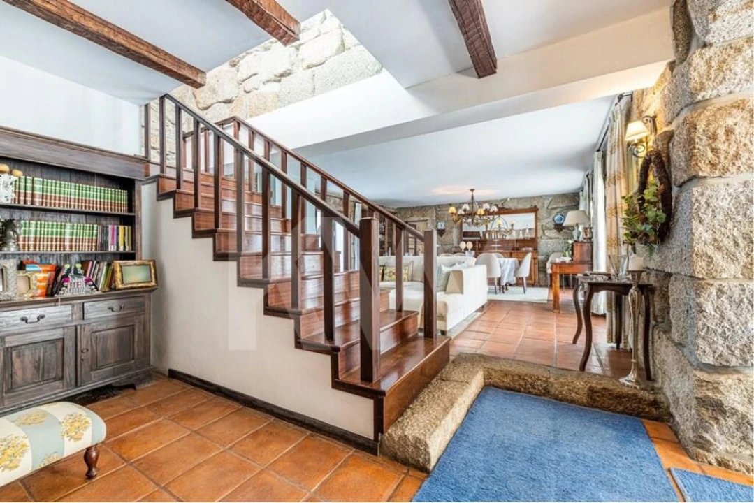 Moradia T4 para Venda em Paredes Foto 16