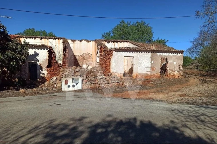 Moradia T5 para Venda em Paderne Foto 4