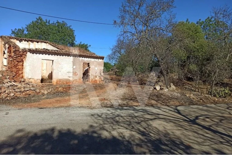 Moradia T5 para Venda em Paderne Foto 2