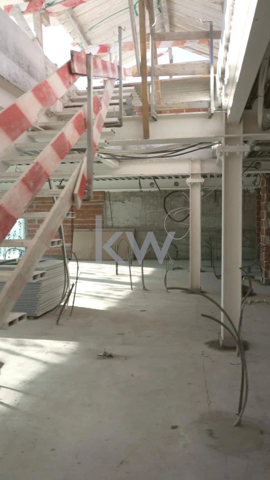 Apartamento T4 para Venda em Algés, Linda-A-Velha e Cruz Quebrada-Dafundo Foto 47