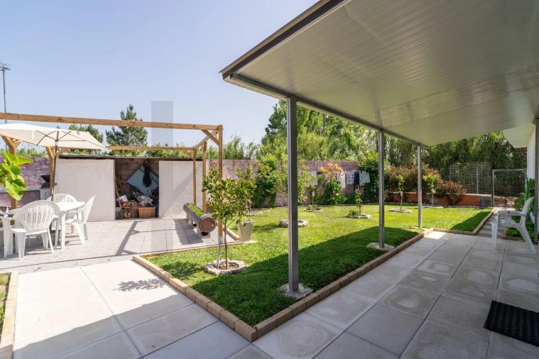 Moradia T4 para Venda em Ponte de Vagos e Santa Catarina Foto 33