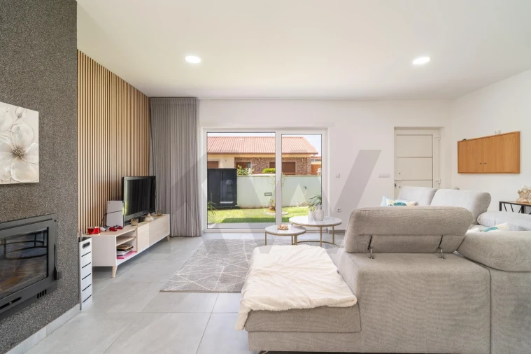 Moradia T4 para Venda em Ponte de Vagos e Santa Catarina Foto 3