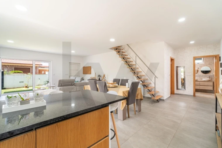 Moradia T4 para Venda em Ponte de Vagos e Santa Catarina Foto 6