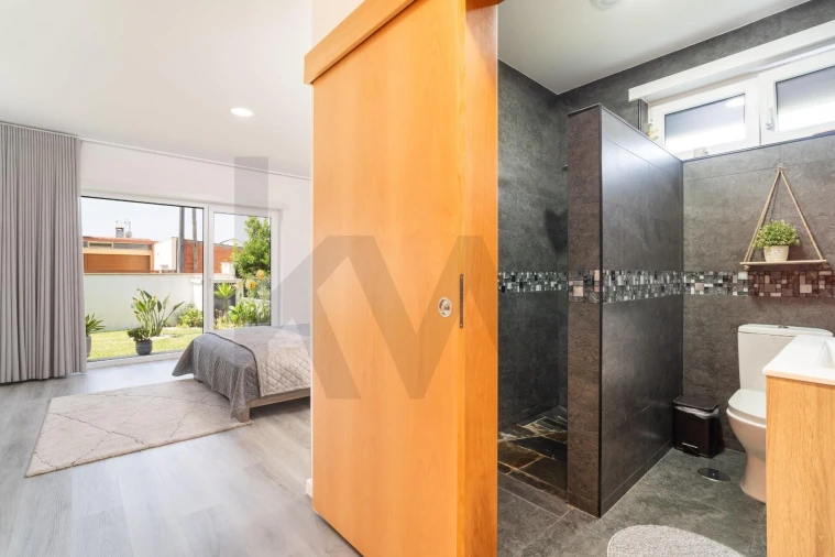 Moradia T4 para Venda em Ponte de Vagos e Santa Catarina Foto 16