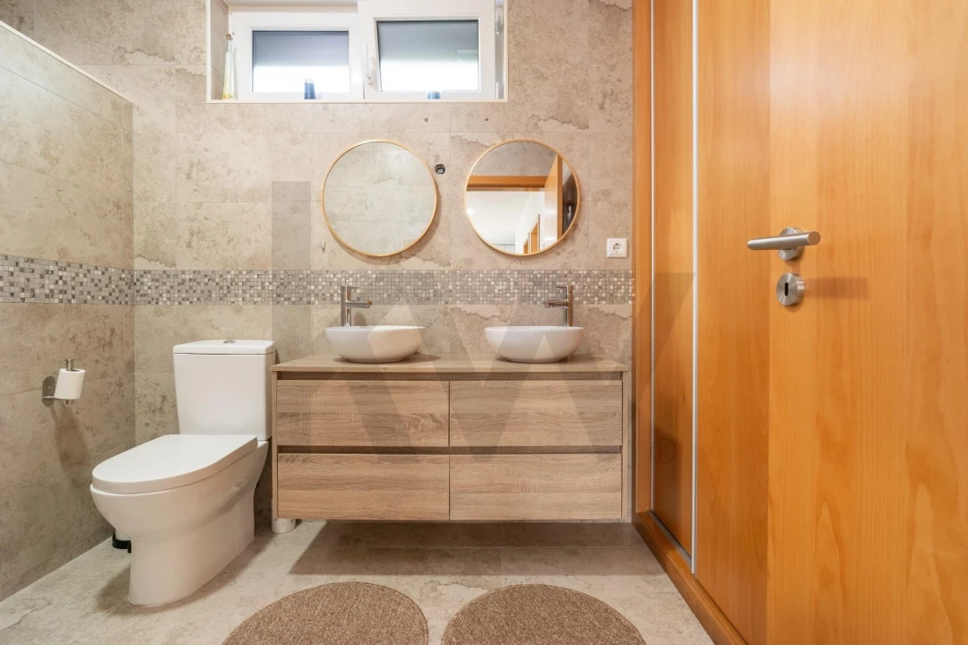 Moradia T4 para Venda em Ponte de Vagos e Santa Catarina Foto 11