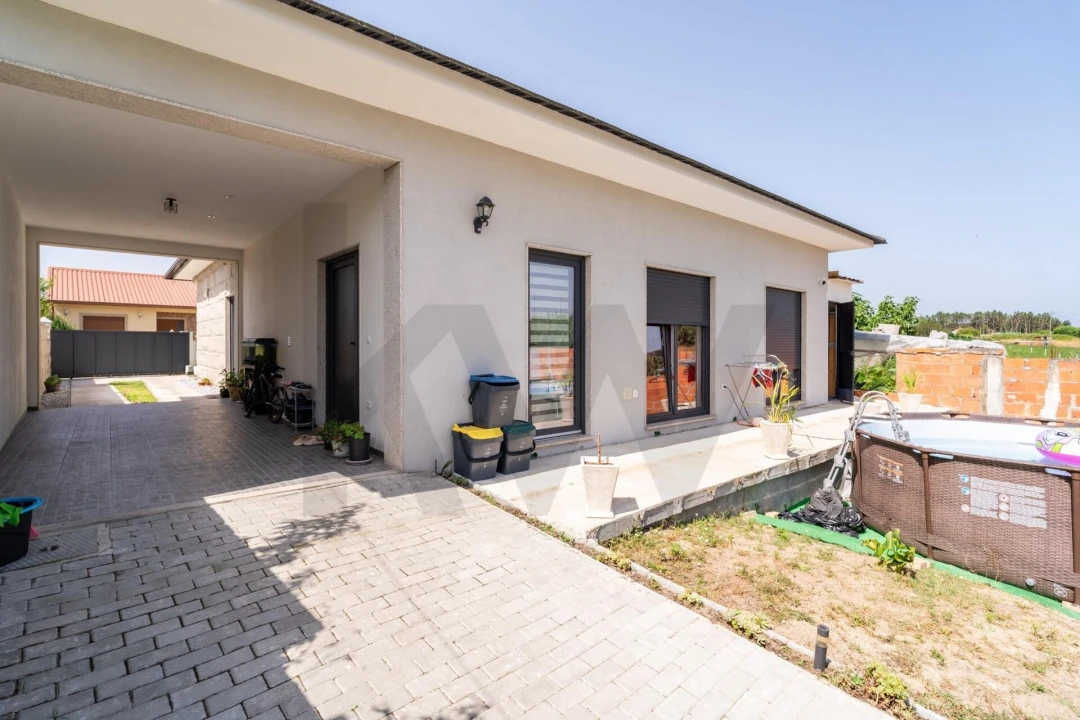 Moradia T4 para Venda em Ponte de Vagos e Santa Catarina Foto 30