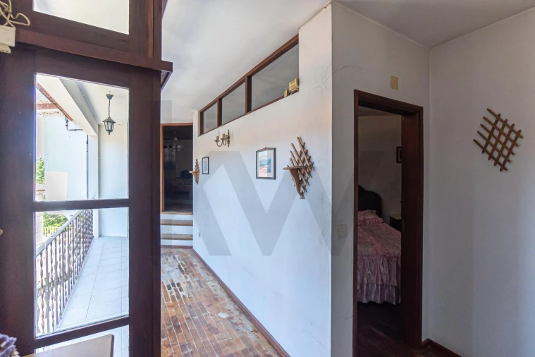 Moradia T3 para Venda em Oliveira do Douro Foto 10