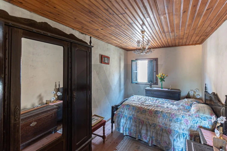 Moradia T3 para Venda em Oliveira do Douro Foto 20