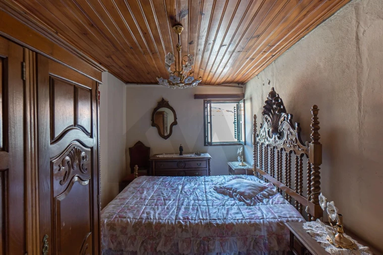 Moradia T3 para Venda em Oliveira do Douro Foto 24