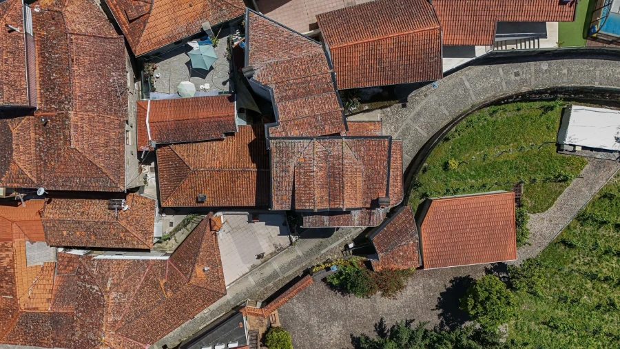 Moradia T3 para Venda em Oliveira do Douro Foto 13