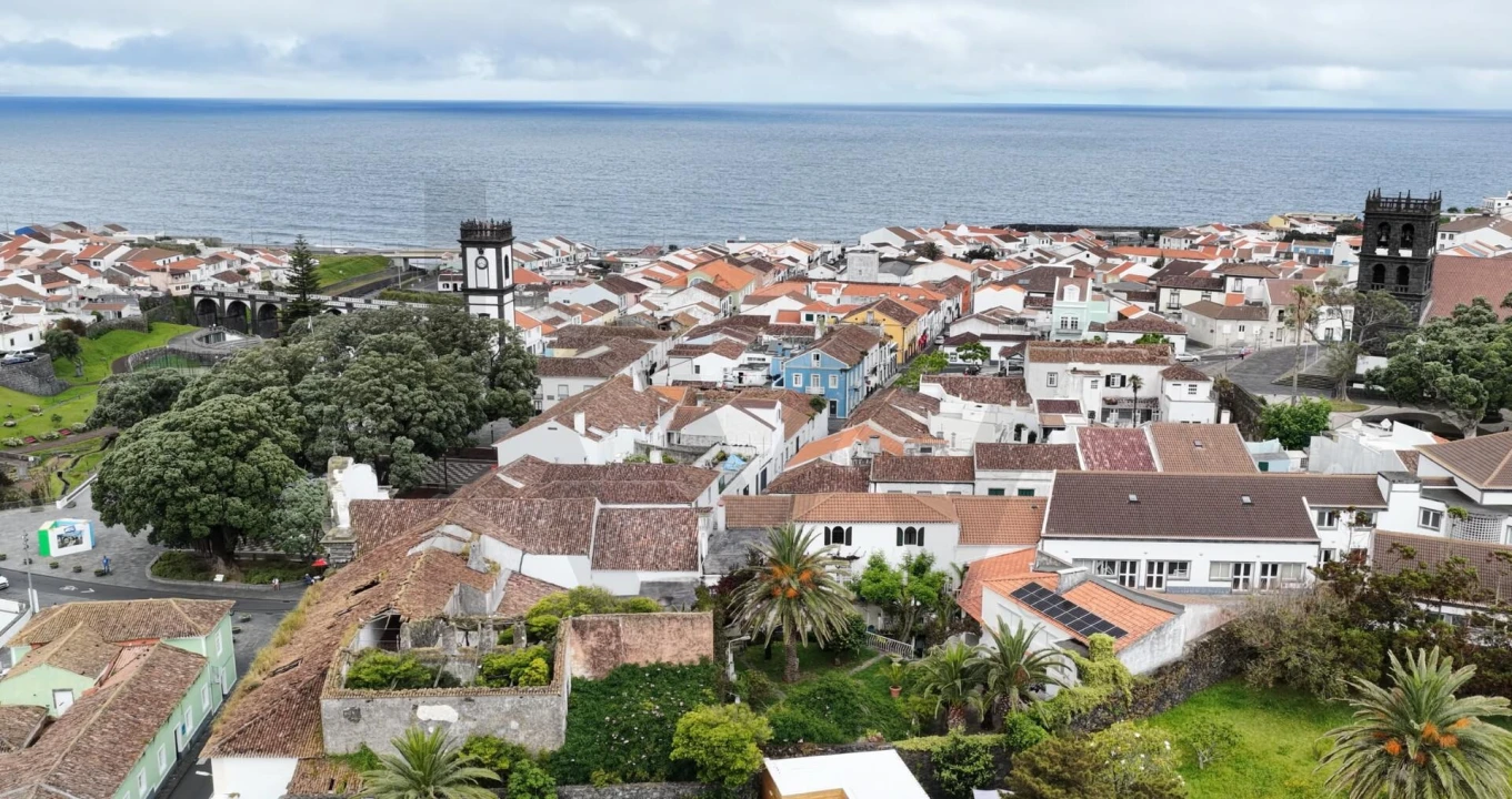 Moradia T3 para Venda em Ribeira Grande (Matriz) Foto 6