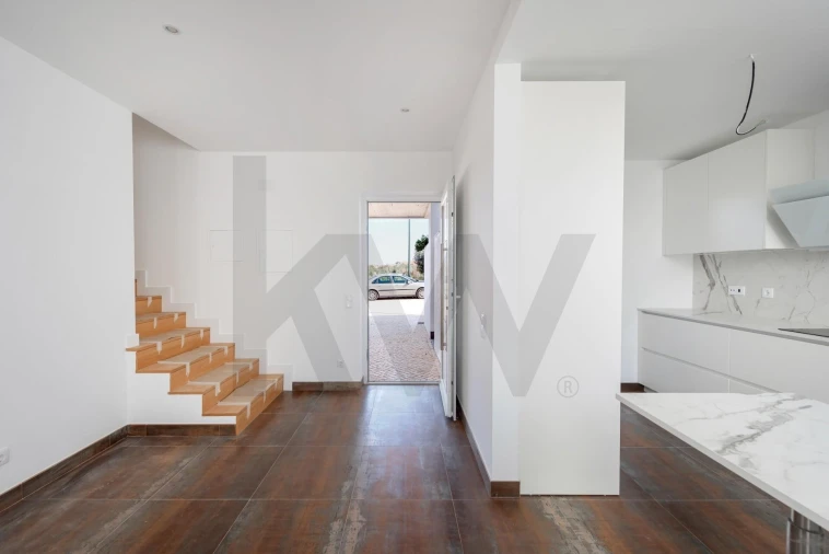 Moradia T3 para Venda em Vila de Sagres Foto 10