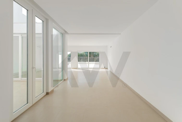 Moradia T3 para Venda em Vila de Sagres Foto 31