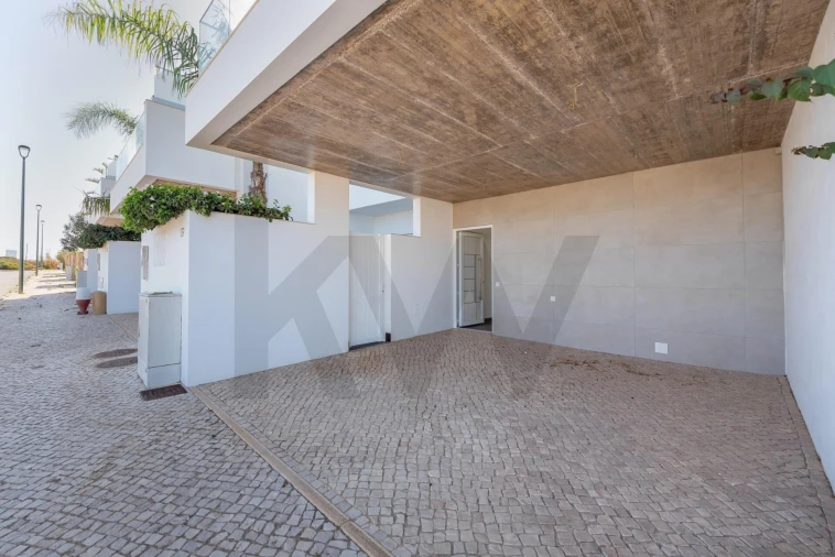 Moradia T3 para Venda em Vila de Sagres Foto 28