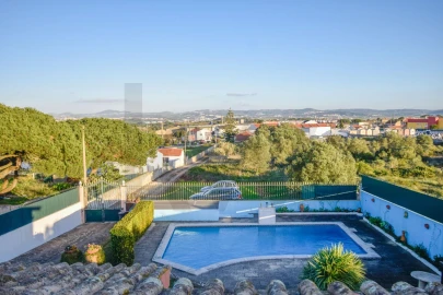Moradia T5 para Venda em Santa Maria e São Miguel, São Martinho, São Pedro Penaferrim