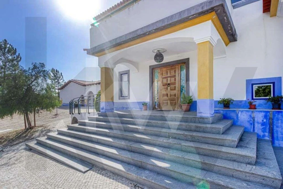 Negócio para Venda em Raposa Foto 3