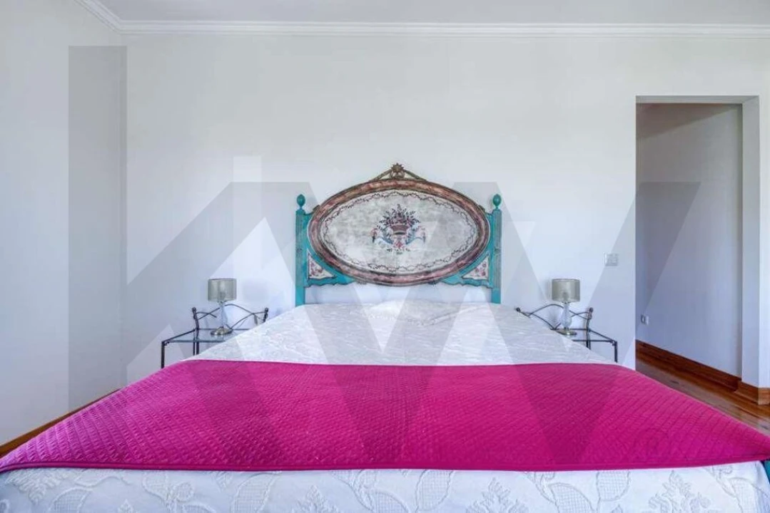 Negócio para Venda em Raposa Foto 81