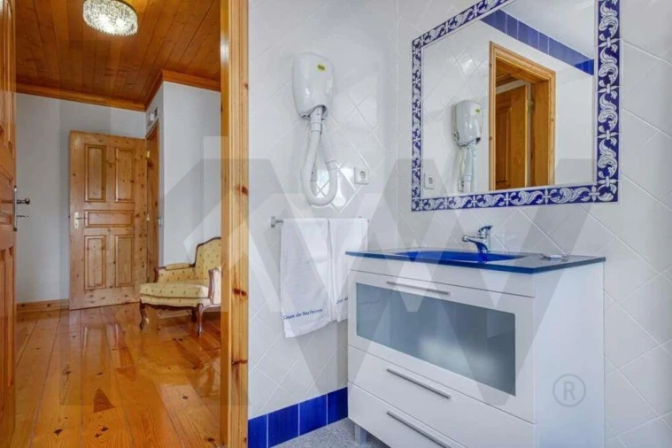 Negócio para Venda em Raposa Foto 57