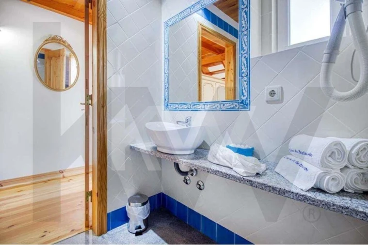 Negócio para Venda em Raposa Foto 142