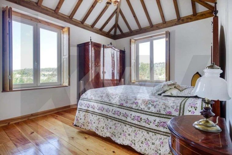 Negócio para Venda em Raposa Foto 64