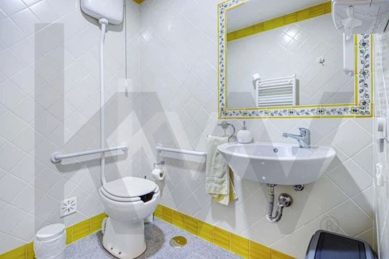 Negócio para Venda em Raposa Foto 42