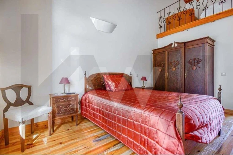 Negócio para Venda em Raposa Foto 157