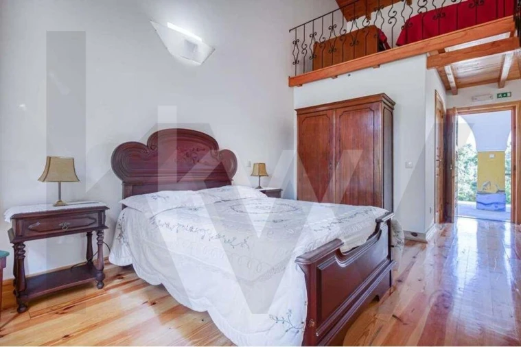 Negócio para Venda em Raposa Foto 136